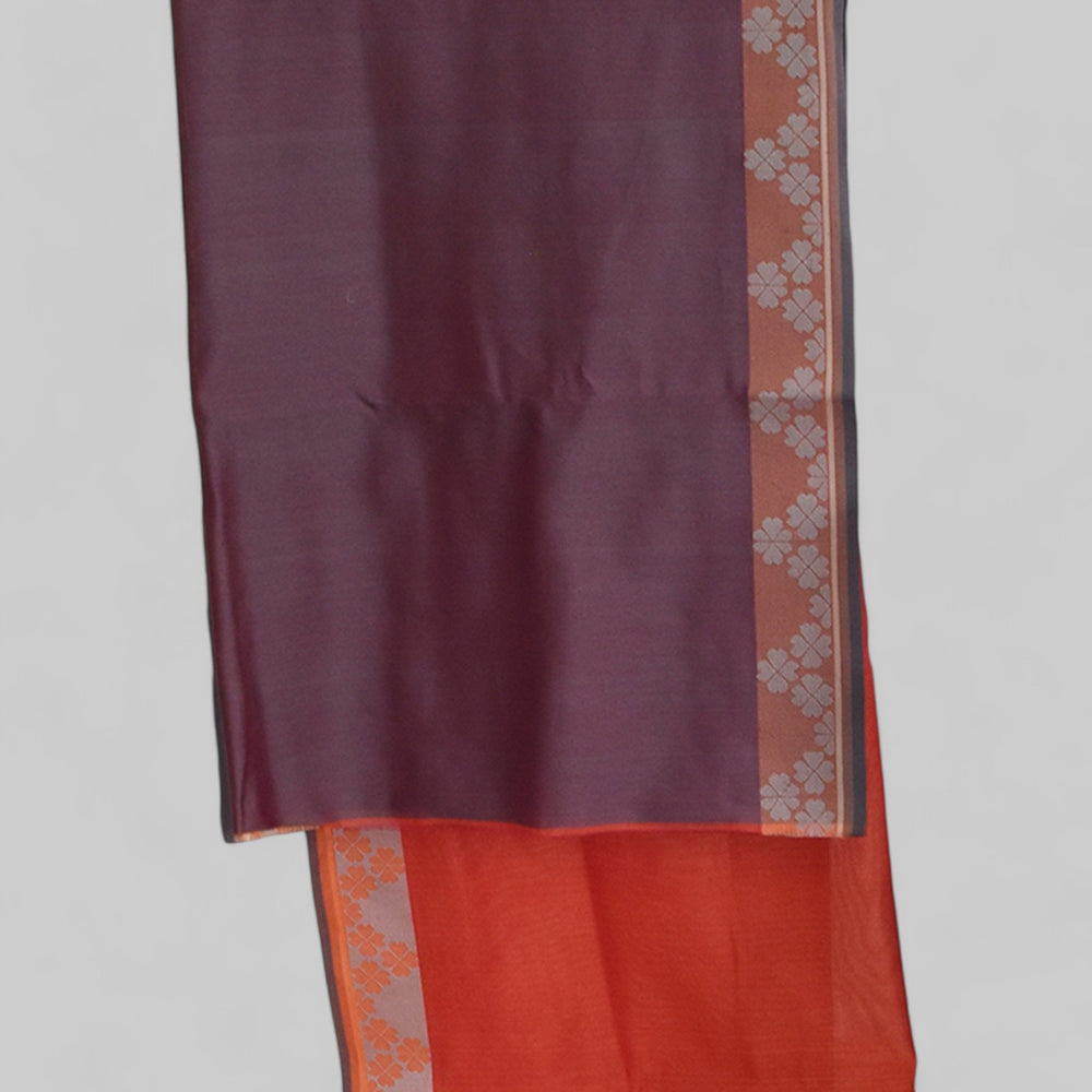 
                      
                        Orange - Clover Motif Organic Cotton Saree
                      
                    