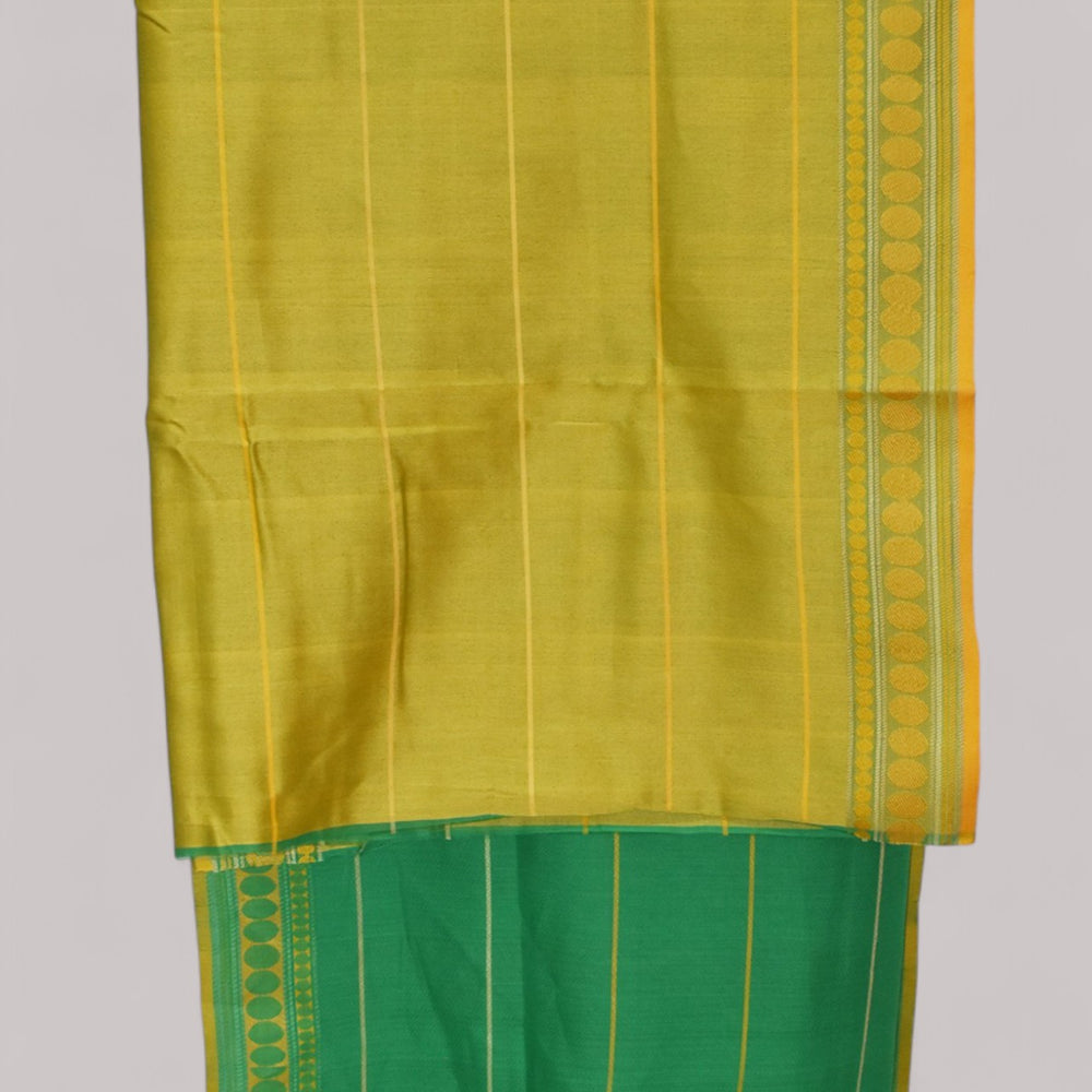 
                      
                        Forest Green - Stacked Spheres Organic Cotton Saree
                      
                    