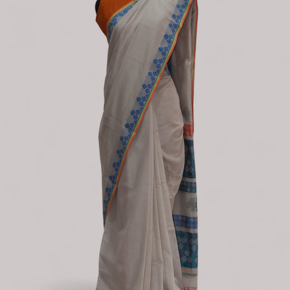 
                      
                        Beige - Clover Motif Organic Cotton Saree
                      
                    