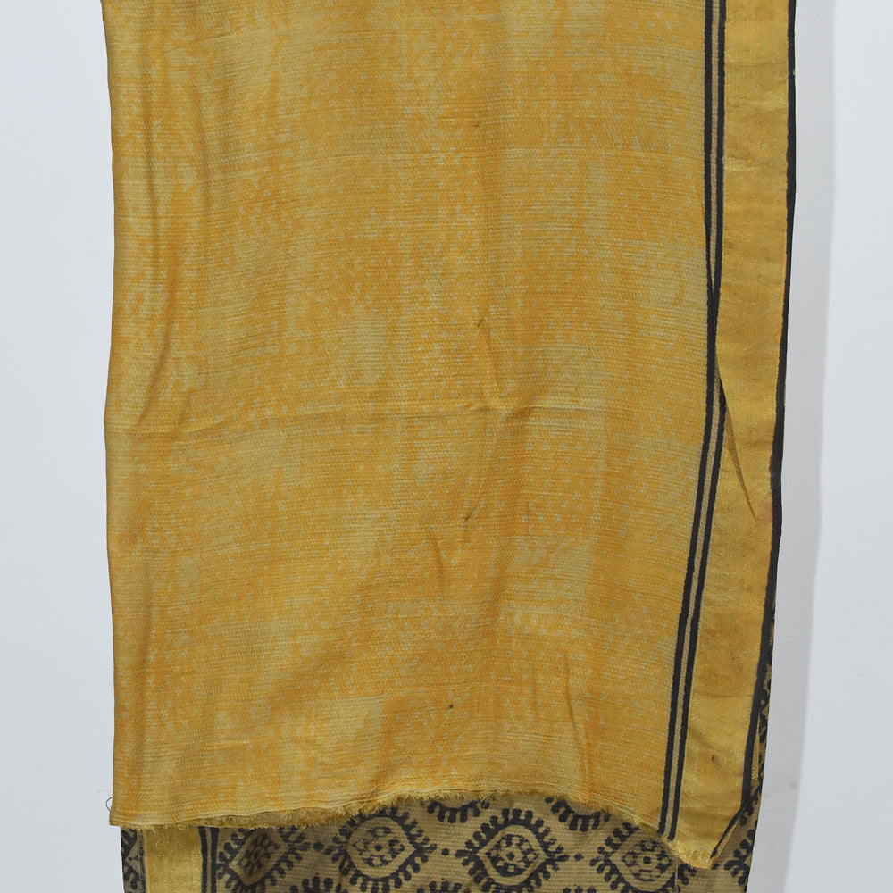 
                      
                        Cream - Screen Printed Organic Cotton Saree
                      
                    